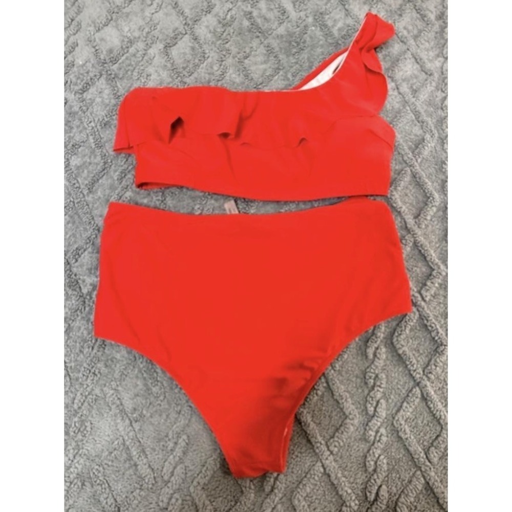 Red Bikini Set - Picture 2 of 2